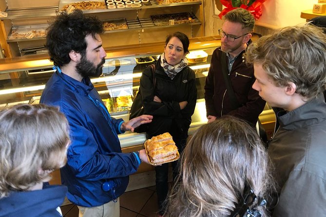 Rome: Rione Parione Private Walking Food Tour - Pizzicheria antipasti and Roman street snacks: salt, crunch, repeat