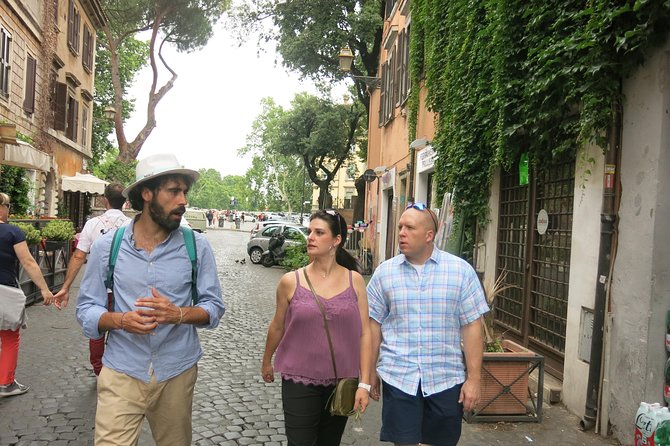 Rome: Rione Parione Private Walking Food Tour - Coffee and/or tea: the finish that ties the whole meal together