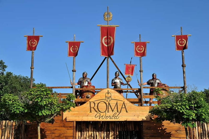 Rome: Roma World, the park to live a day as an Ancient Roman - Your first step: the Cinecittà World ticket office exchange