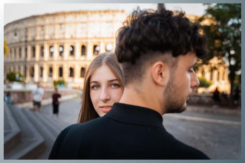 Rome: Romantic Couple Photoshoot Experience at the Colosseum - Who should book this couple photoshoot in Rome