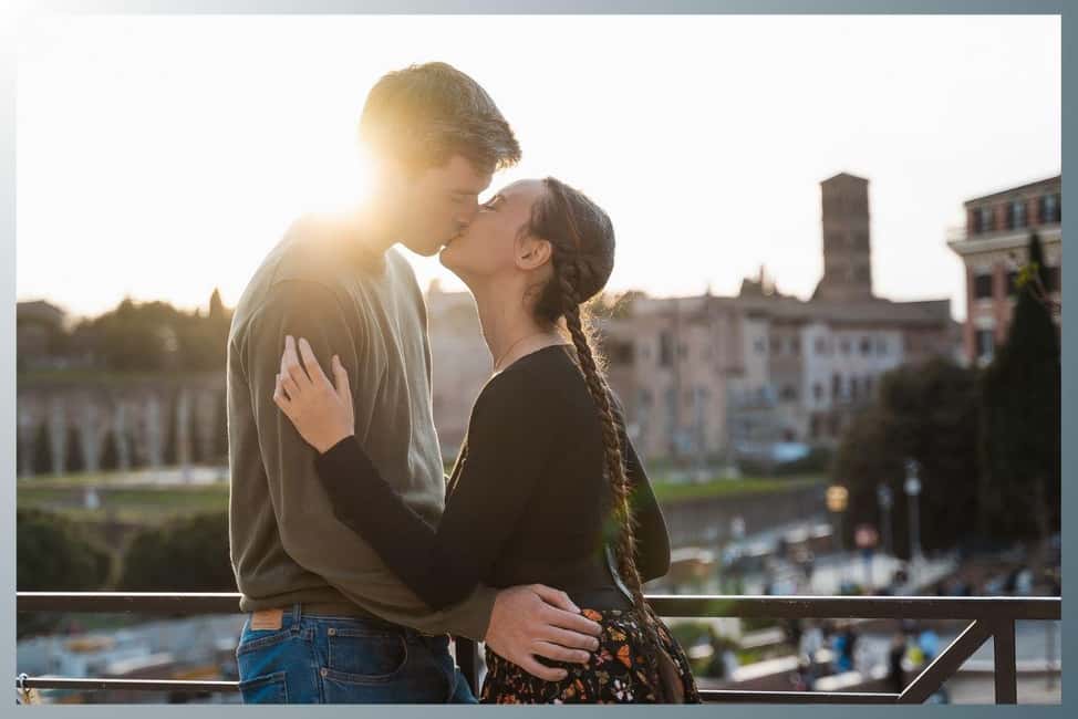 Rome: Romantic Couple Photoshoot Experience at the Colosseum - Quick decision: should you book?