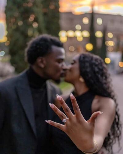 Rome: Romantic Proposal PhotoShoot - Meeting at Colosseo, then your guided walk to Monte Oppio