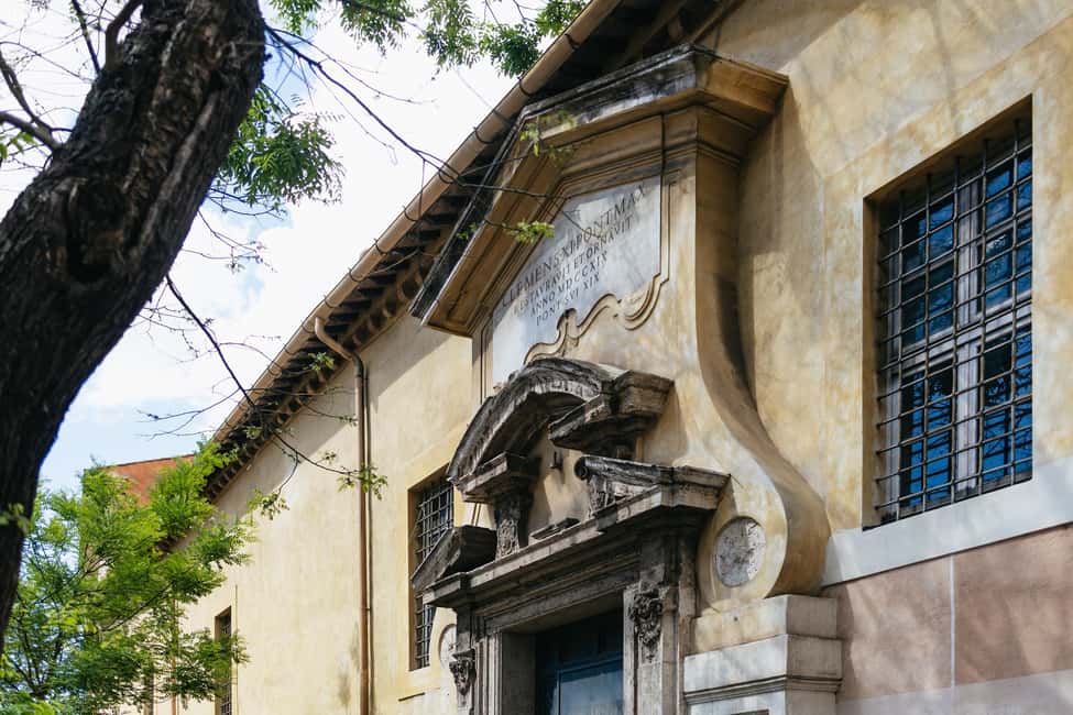 Rome: San Clemente Underground and Basilica Guided Tour - Practicalities that affect your comfort (and your photos)