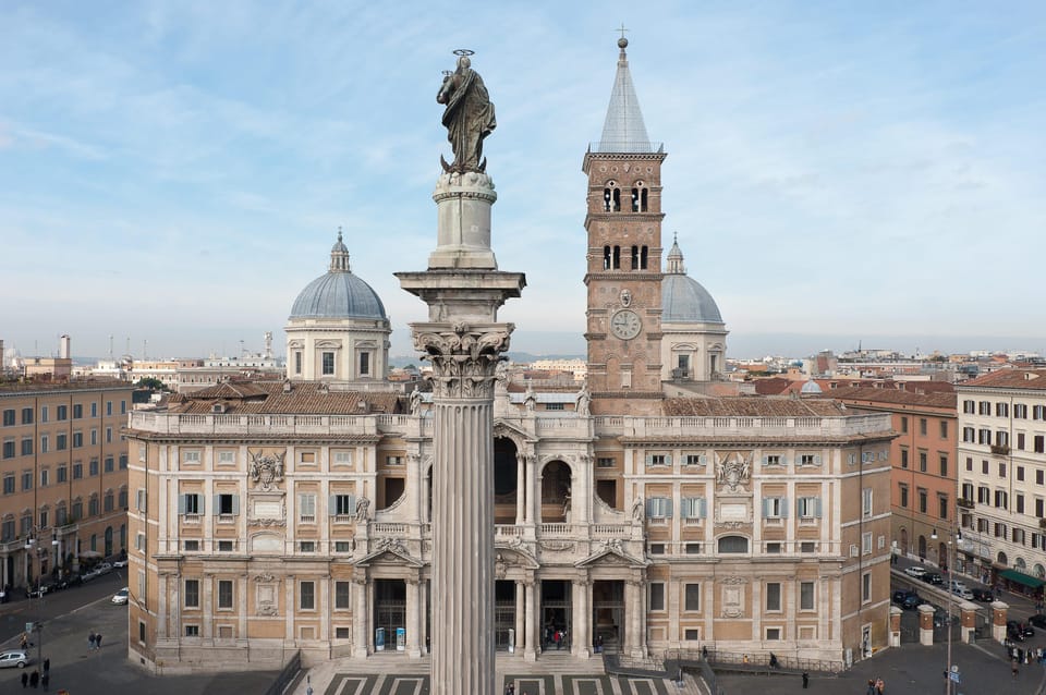 Rome: Santa Maria Maggiore Upper Areas Skip-the-Line Ticket - Loggia of Blessings: medieval mosaics and the view down