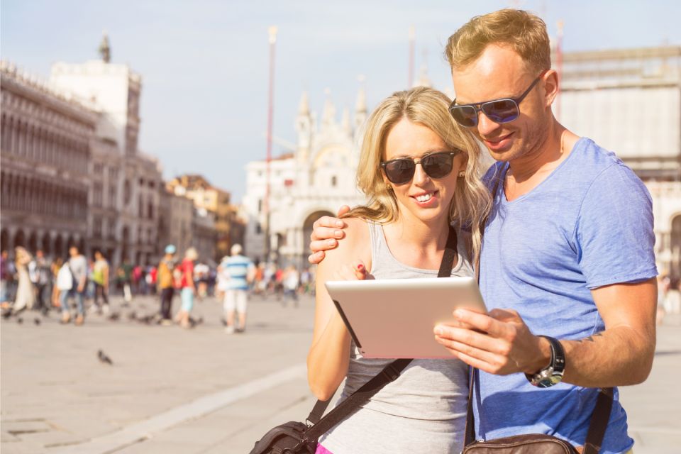 Rome: Scavenger Hunt Self-Guided Tour - What you actually get: 16 envelopes, facts, and an emergency solution