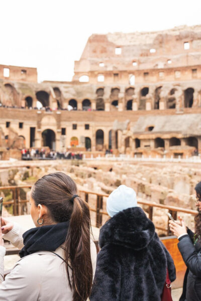 Rome Semi-Private Early Morning Colosseum Express with Arena - Meeting point: finding the SOS sign at the Metro