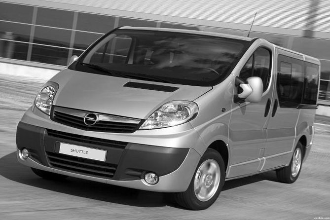 Rome Shuttle Day Transfer: City Center to Fiumicino Airport - Key things to know before you go