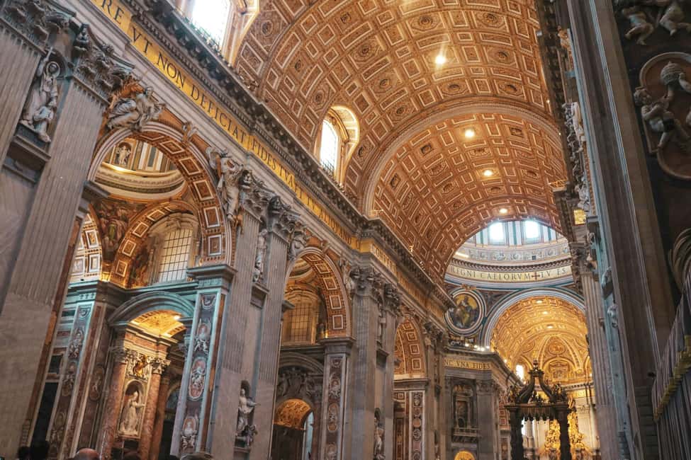 Rome: Sistine Chapel and Vatican Museums Tickets - Gallery of Tapestries: Big Craft Energy in a Compact Time Slot