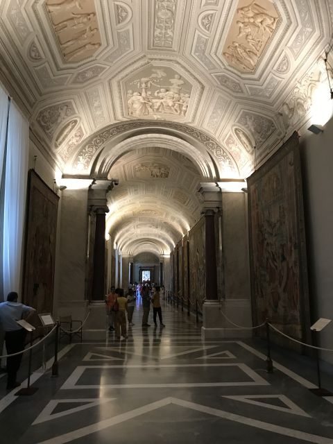 Rome: Sistine Chapel Early Morning Access - Saint Peter’s Basilica: Pietà and Bernini’s Canopy