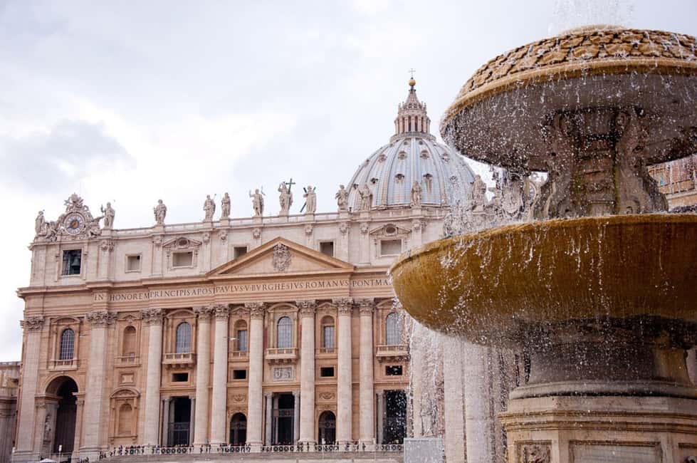 Rome: Skip the Line Basilica or Vatican Entry Tickets - The Maya Tours meeting point and the timing reality check