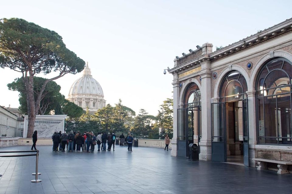 Rome: Skip the line Vatican Museums & Sistine Chapel Tour - Gallery of Maps: how Renaissance artists imagined Italy