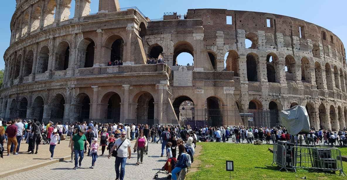 Rome: Small-Group Colosseum, Roman Forum & Palatine Hill - Roman Forum Highlights: Constantine, Titus, Vestal Virgins, and Caesar