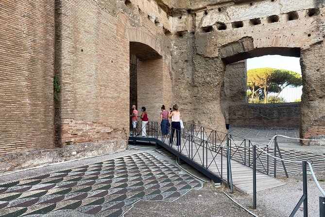 Rome: Small-Group Tour of Caracalla Baths and Circus Maximus - Circo Massimus: a fast pass through the biggest games venue