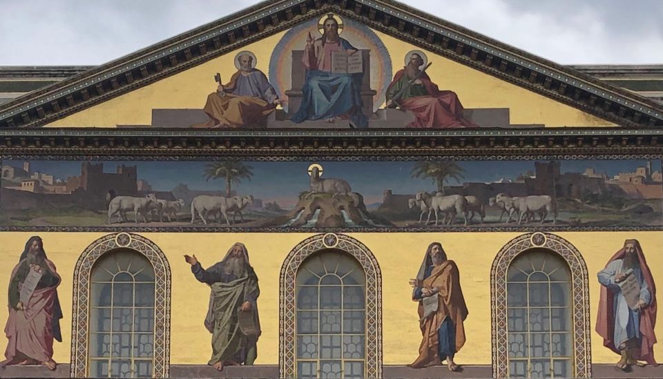 Rome: St Paul's Basilica, Sarcophagus, & Major Basilica Tour - Relics and stories beyond the obvious: cross of St Bridget and more