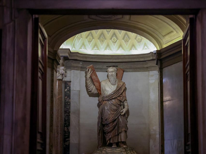 Rome: St. Peter's Basilica, La Pietà, Papal Tombs and Dome - Bernini at the High Altar: Baldachin, Drama, and Scale