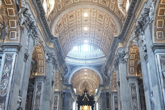Rome: St. Peter’s Basilica, La Pietà & Papal Tombs Guided Tour - St. Peter’s Square: Bernini’s design and the places to stand