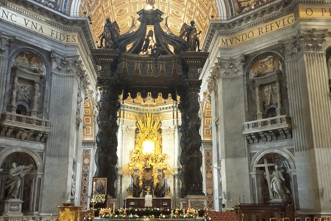 Rome: St. Peter’s Basilica, La Pietà & Papal Tombs Guided Tour - Who this tour suits best