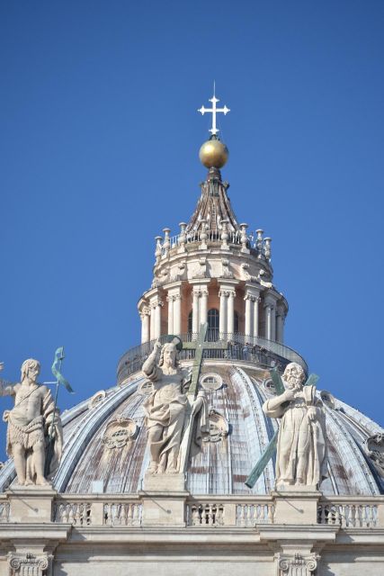Rome: St. Peter's Basilica, papal tombs tour also with Dome - Meeting at Galleria San Pietro: Simple, but Don’t Be Late