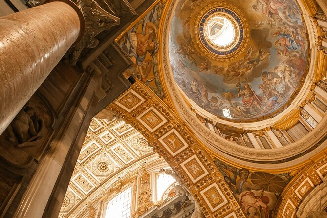 Rome St. Peter's Basilica Tour with exclusive Underground Access - Bernini’s Baldacchino: spotting the why behind the wow