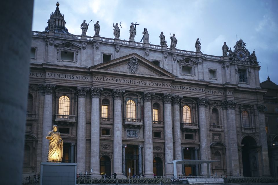 Rome: St. Peter's Basilica with Dome access Guided Tour - How the guide experience changes what you notice