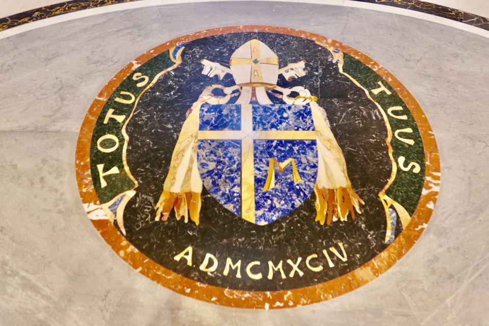 Rome: St. Peter's Basilica with Dome Private Tour - Michelangelo’s Pietà: more than a famous stop