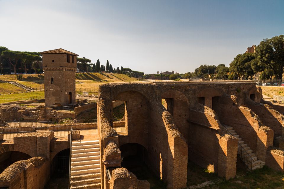 Rome: Temples, Squares & Markets Guided Walking Tour - The Jewish Ghetto: small streets, strong authenticity