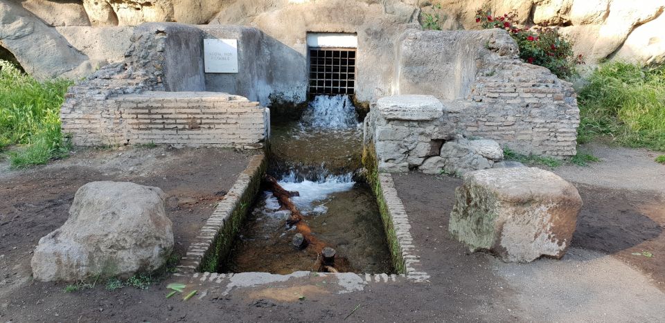 Rome: The Ancient Aqueducts of Rome Guided Tour - Marcio Aqueduct: Spot the Arches and the Logic