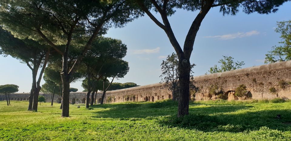 Rome: The Ancient Aqueducts of Rome Guided Tour - Claudio Aqueduct: How Construction Becomes a Story