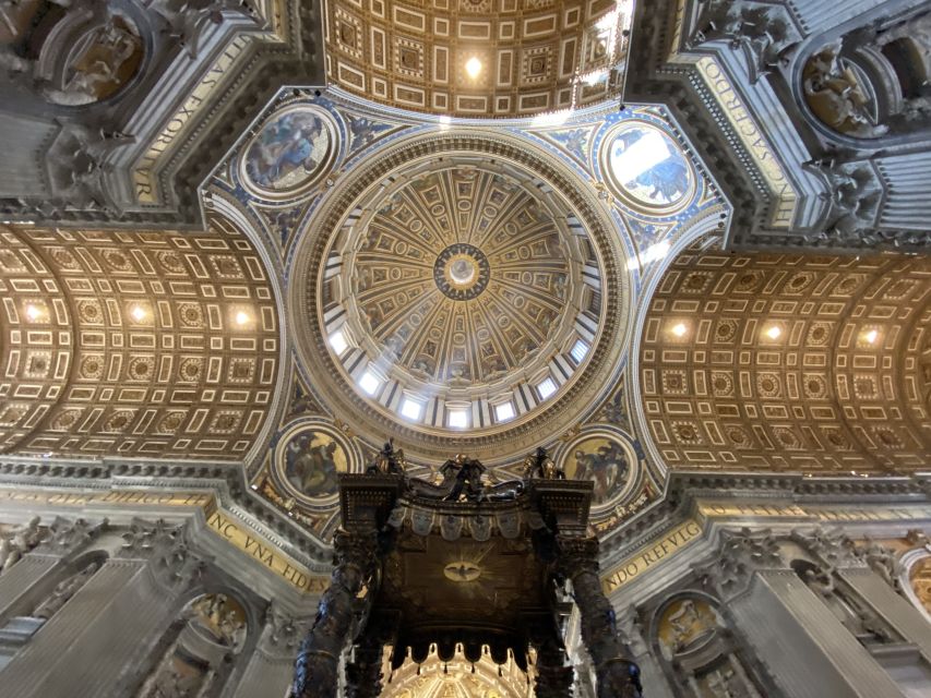 Rome: The Best of St. Peters' Basilica in German - Michelangelo’s Pietà: why this sculpture feels personal
