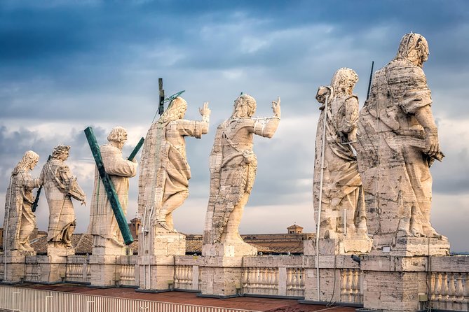 Rome: The Original Entire Vatican Tour & St. Peter's Dome Climb - Sistine Chapel: what you’ll focus on and the 2026 scaffolding note