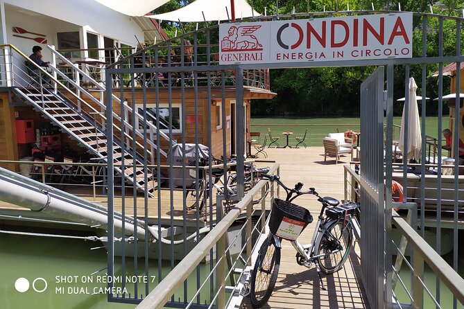 Rome Tiber cycle path: Electric & Muscle Rental Bike - How the route works: riverside first, city sights as you choose