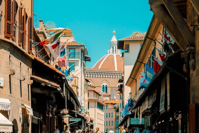 Rome to Florence private transfer - The onboard experience: English-speaking driver and live commentary