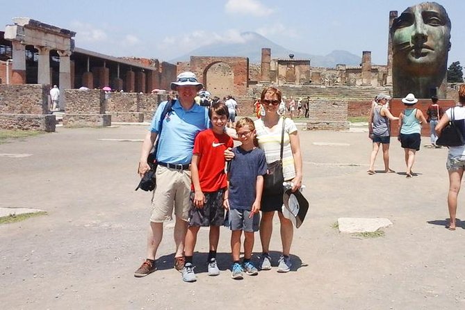 Rome to Pompeii for Kids and Families with lunch at Winefarm - Pompeii with a kids guide: stories, games, and smart reconstructions