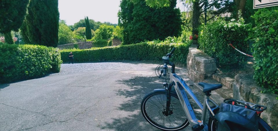 Rome: Tour by Top E-bike Ancient Appian Way Catacombs Aqueducts - Price and value: what $90.63 really buys you