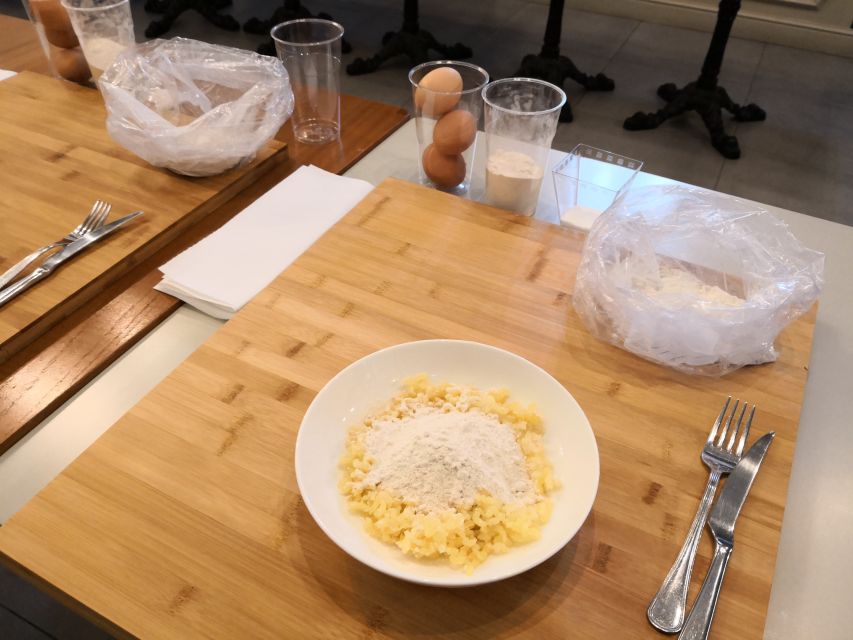 Rome: Traditional Cooking Class in the Jewish Ghetto - Pasta from scratch: dough time and Roman technique