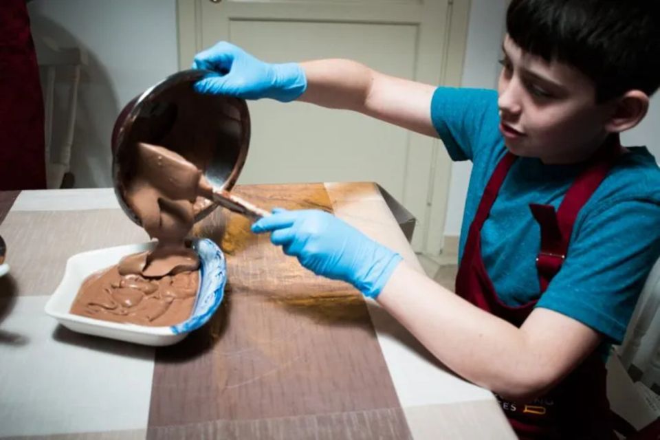 Rome: Traditional Pizza and Gelato Making Class - Who your chef might be (and what to look for)