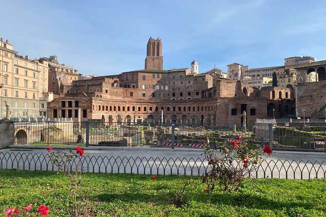 Rome: Trajan's Market Experience with Elevator Option - Start with the 25-minute multimedia video for fast orientation