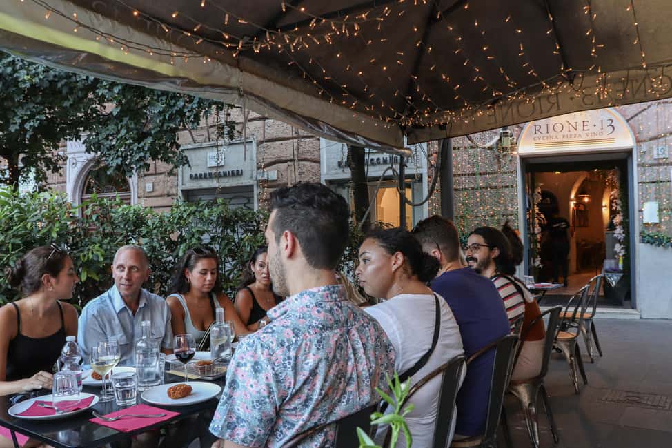 Rome: Trastevere and Campo de Fiori Food Tour - Campo de Fiori Starter: Dar Filettaro a Santa Barbara and Local Wine