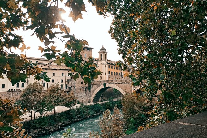 Rome: Trastevere Food Tour Wine Tasting and Local Expert Guide - Food, Wine, and Drinks: How the Included Plan Actually Feels