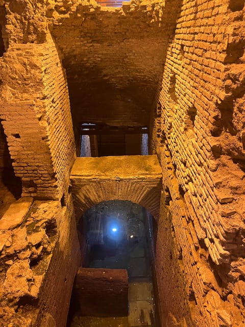 Rome: Trevi Fountain District Underground Tour and Ice Cream - Key things to know before you go