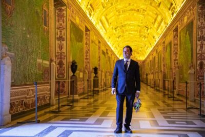 Rome: Turning the Lights on at the Vatican Museums - Meeting Point and Getting In: Dress Code and Security Come First
