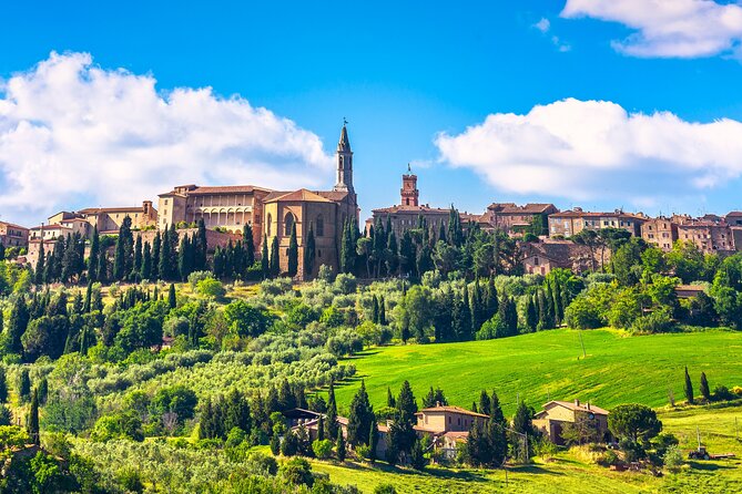 Rome: Tuscany & Montepulciano Day Trip with Lunch & Wine Tasting - From Piazza del Popolo to Val d’Orcia: getting out of the city right