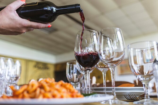 Rome: Tuscany & Montepulciano Day Trip with Lunch & Wine Tasting - Pienza UNESCO free time: pecorino shopping and the reality of closed shops