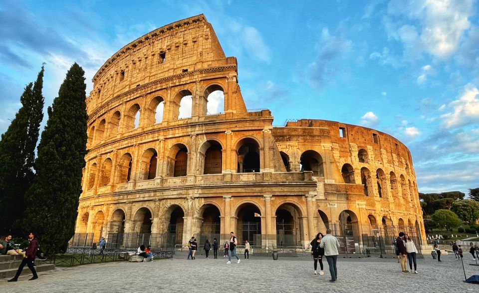 Rome: Ultimate Colosseum, Roman Forum & Palatine Hill Tour - Key highlights to look for