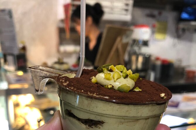 Rome: Ultimate Street Food Tour in the Old Town by Do Eat Better - Stop 2: Via del Corso Fry Shop and Supplì’s Gooey Center