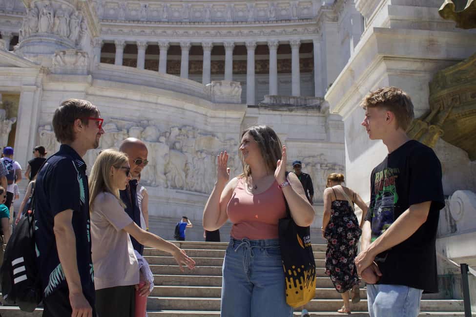 Rome: Under the Moonlight Evening Walking Tour - Piazza Venezia and Trajan’s Column: Big Ideas, Clear Views