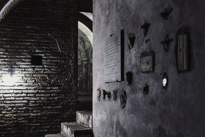 Rome Underground: Catacombs Tour, Aqueducts and Appian Way - Parco degli Acquedotti: standing under Roman aqueducts and visualizing the system