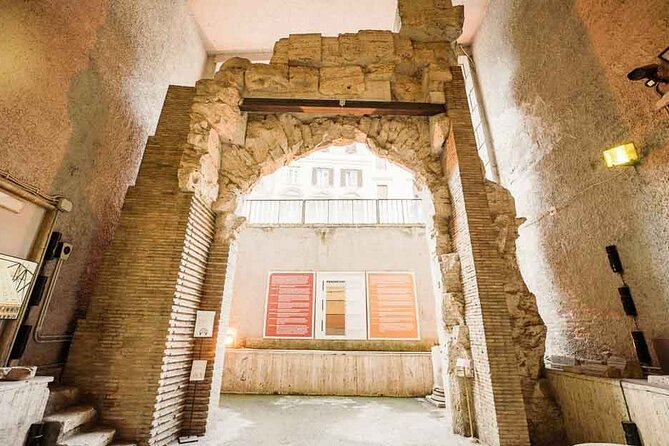 Rome underground: Piazza Navona, the Illusion Church and Pantheon - Sant’Ignazio di Loyola: optical illusions beyond the obvious