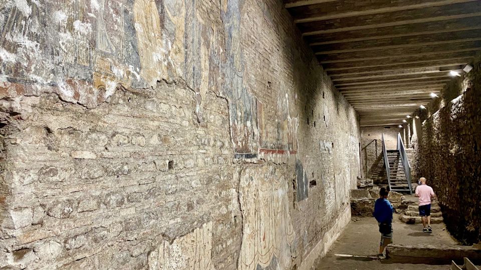 Rome: Underground Trastevere Guided Walking Tour - Ending at Santa Maria in Trastevere: Golden Mosaics to Close the Loop
