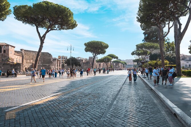 Rome Unforgettable Highlights by Golf Cart Tour - Piazza del Popolo: The Obelisk and Two Churches